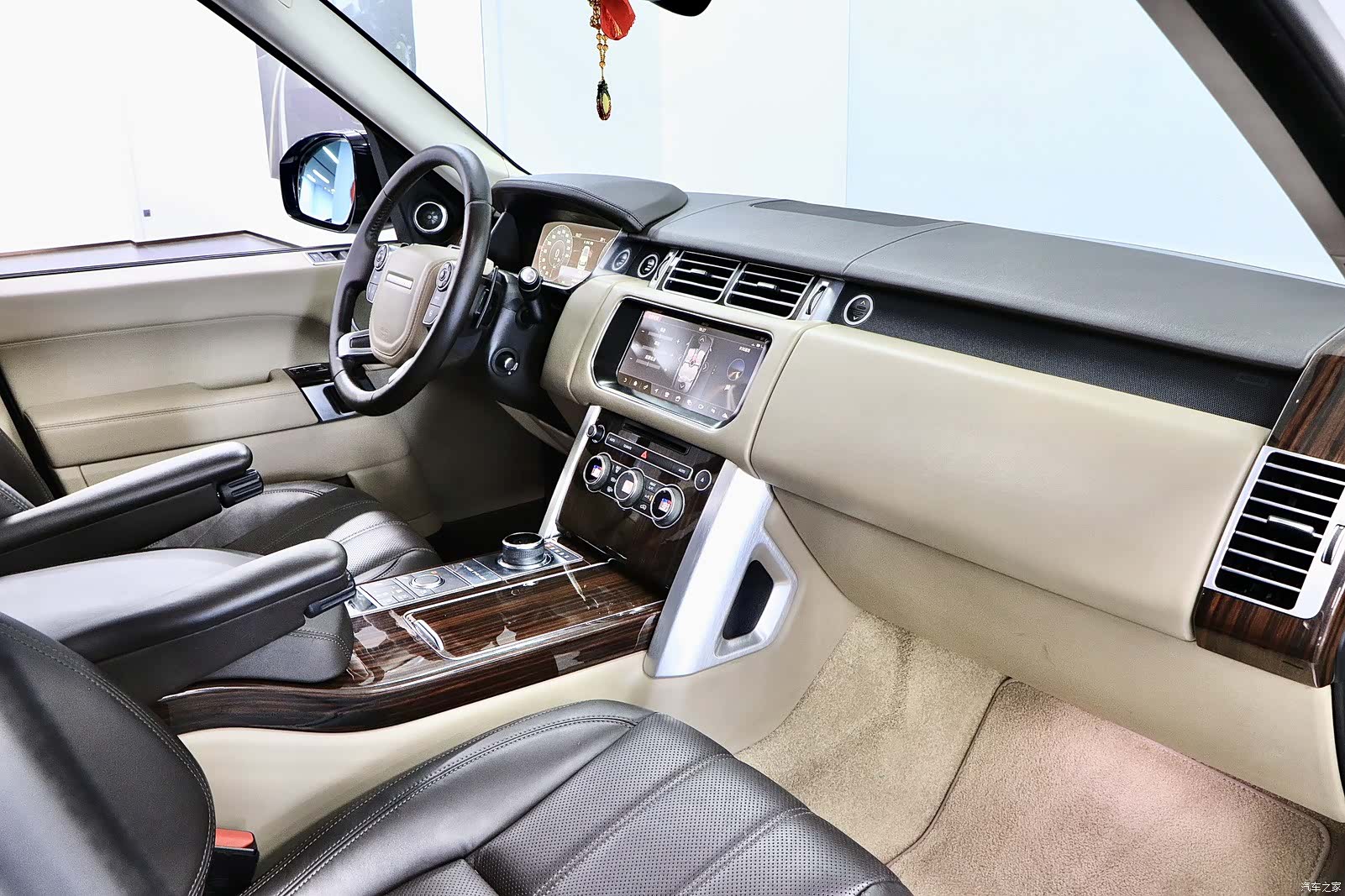 Land Rover Range Rover, 2018 15