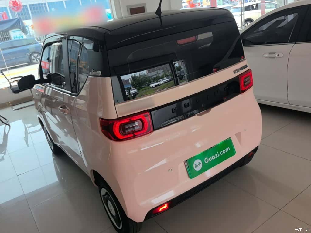 Wuling MINIEV, 2022 все фото