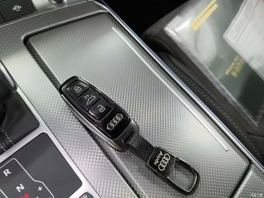 Audi A6L, 2021 15