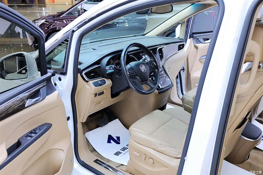 Buick GL8, 2018 16