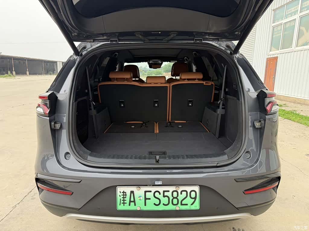 BYD Tang, 2023 8