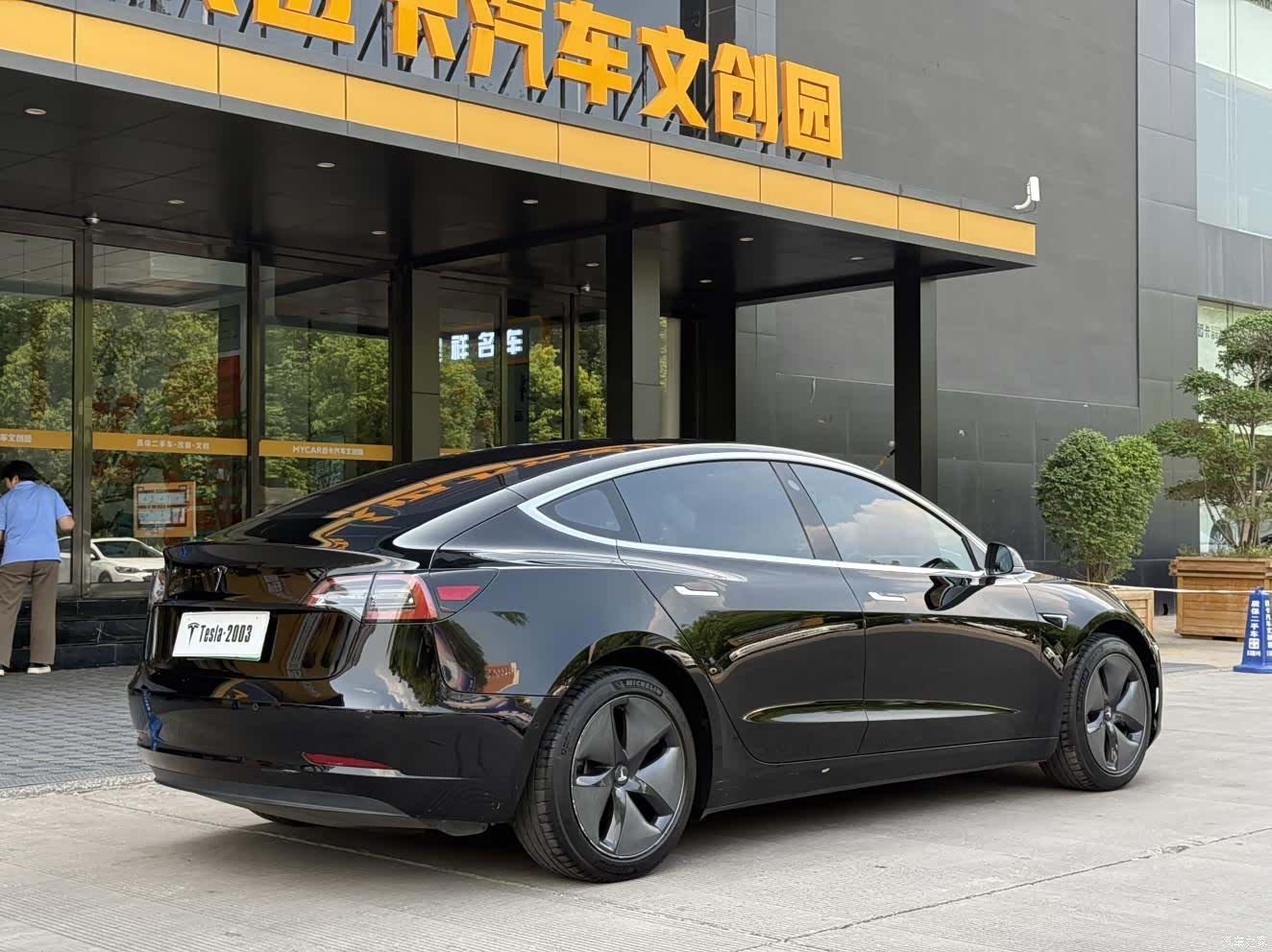Tesla Model 3, 2019 6