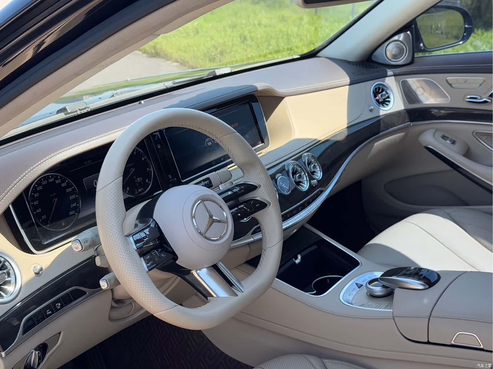 Mercedes-Benz S-Class, 2015 8