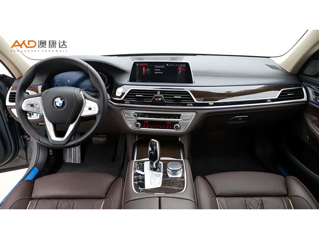 BMW 740Li 3.0T 21, 2023 все фото