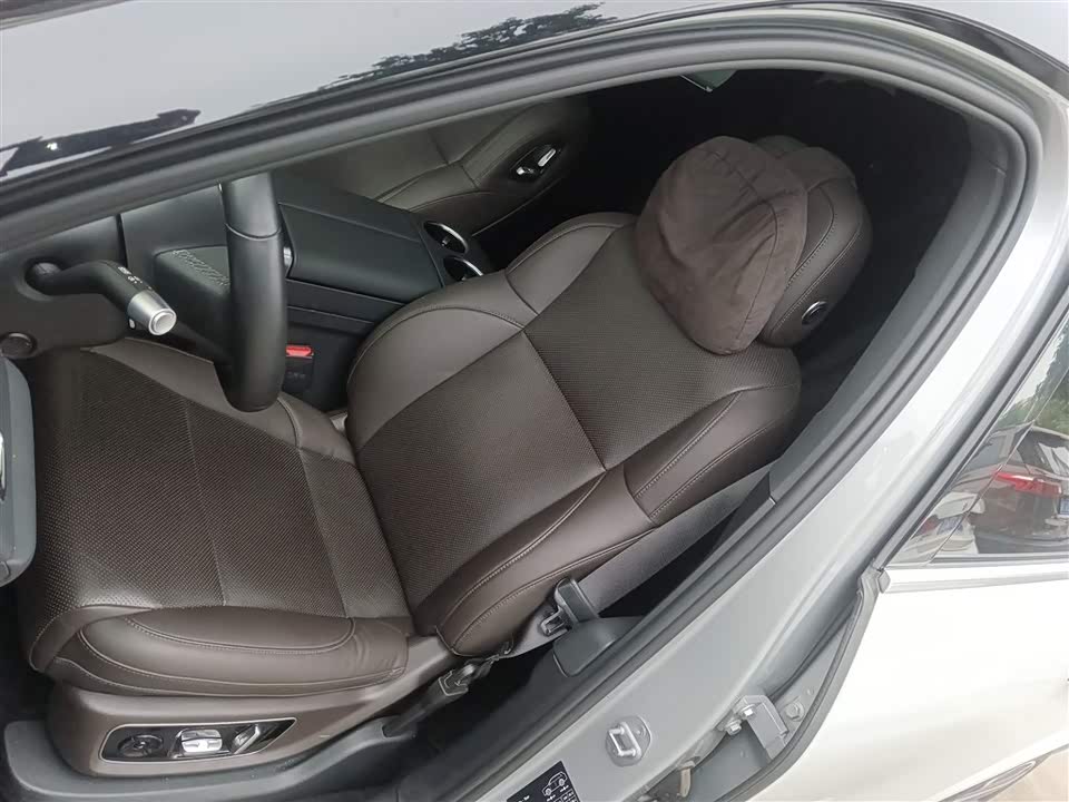 Li Auto Ideal L9