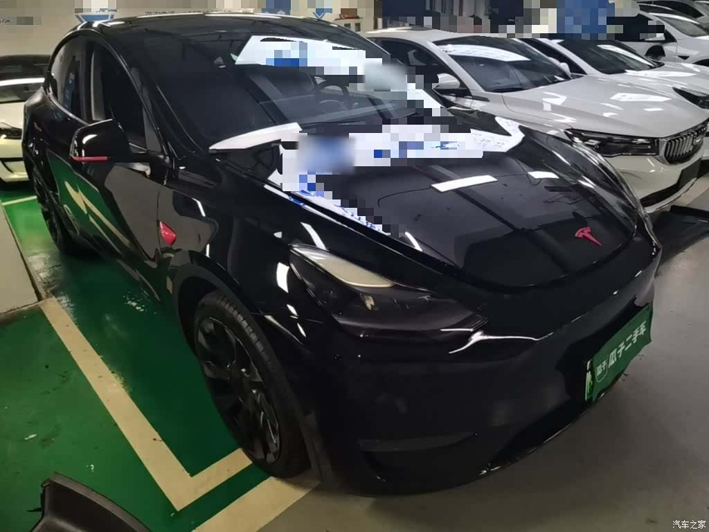 Tesla Model Y, 2021 4
