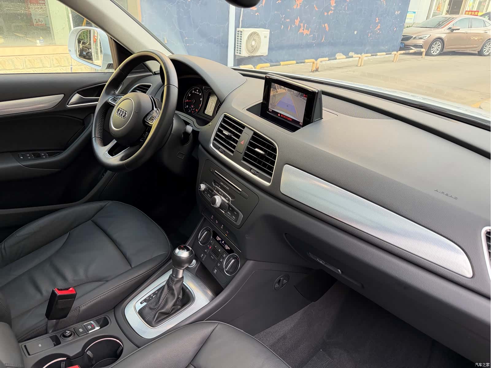 Audi Q3, 2017 14