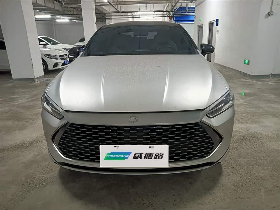 BYD Qin Yuan BYD Qin Yuan