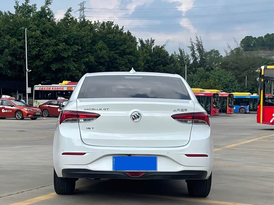 Buick Yinglang