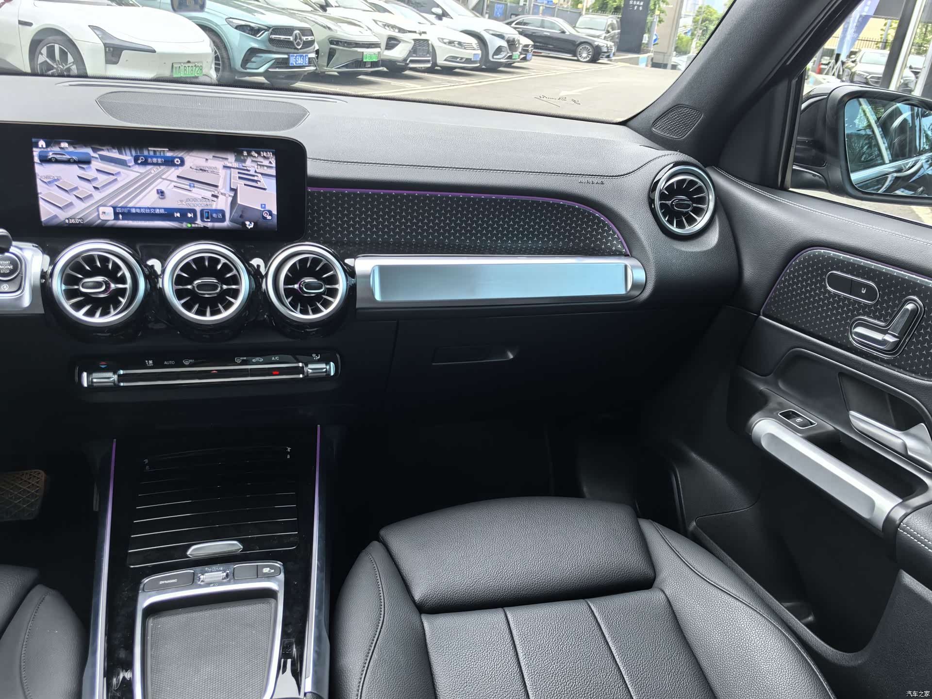 Mercedes-Benz GLB, 2025 15