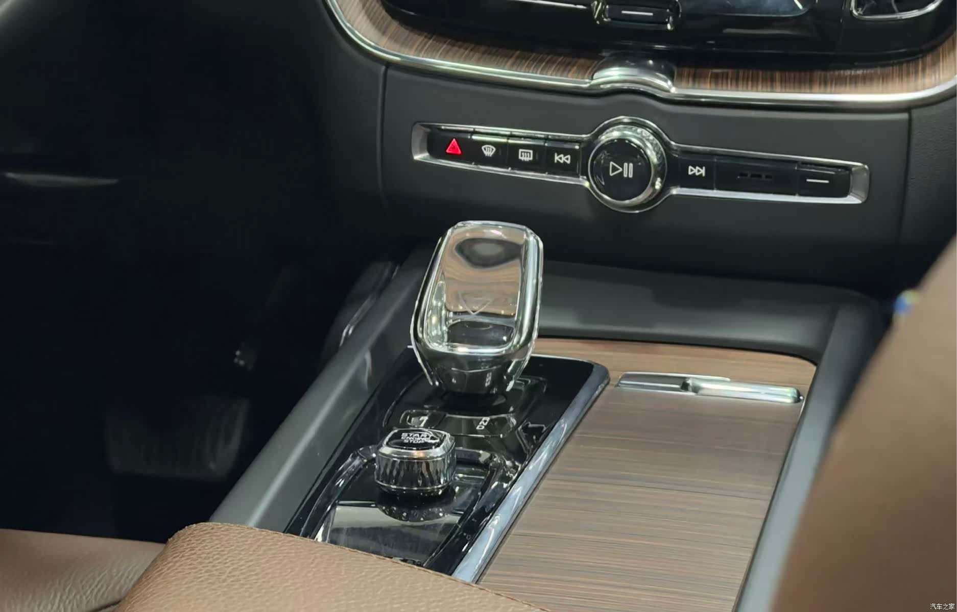 Volvo XC60, 2021 14