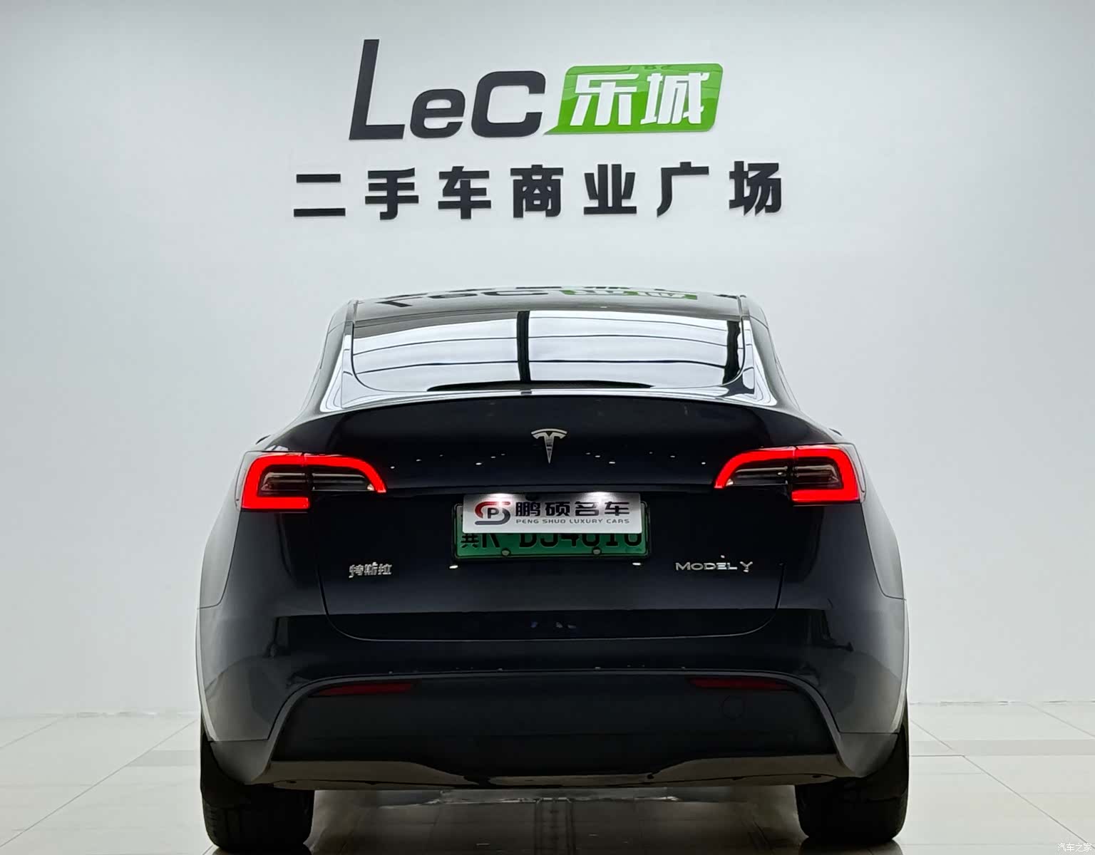 Tesla Model Y, 2024 13