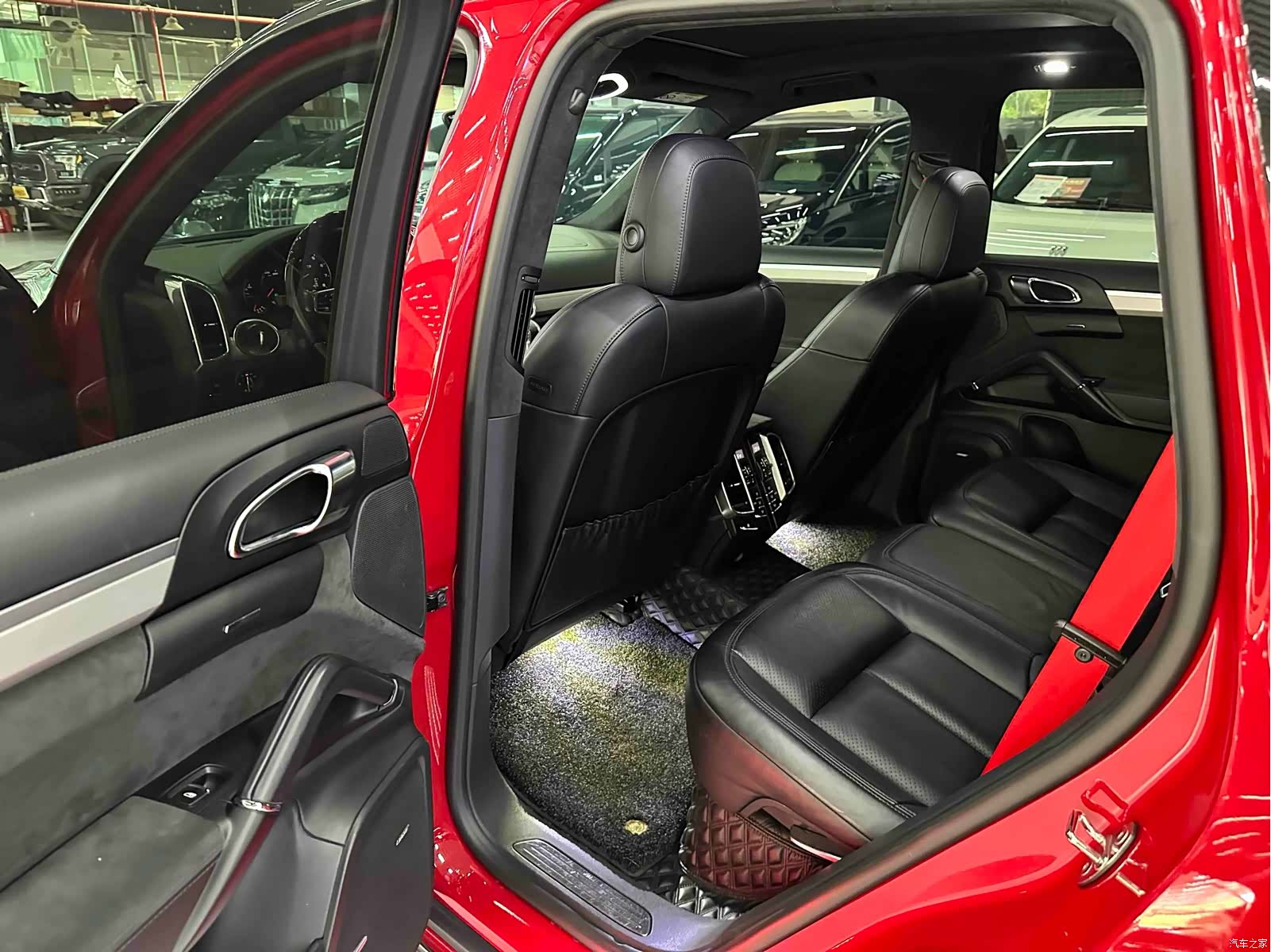 Porsche Cayenne, 2016 10