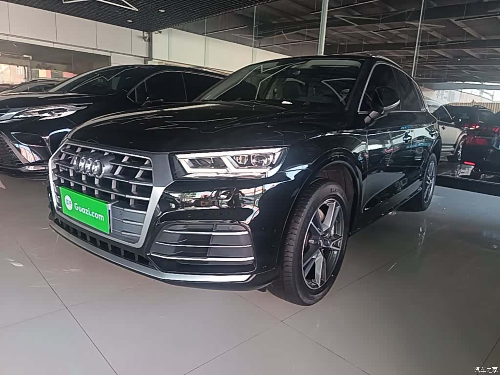 Audi Q5L, 2021 2