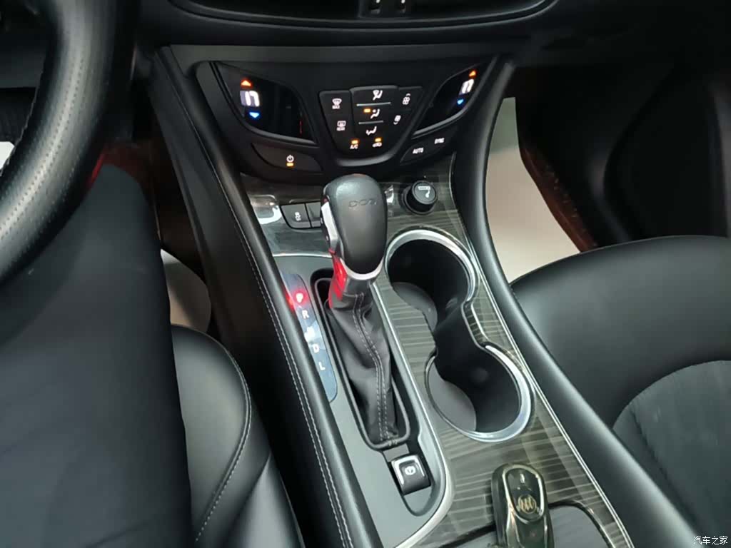 Buick Envision Plus, 2021 14