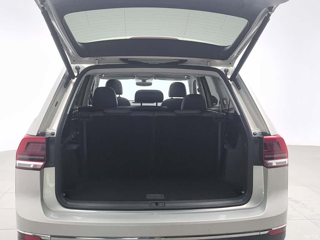 Volkswagen Teramont, 2018 16