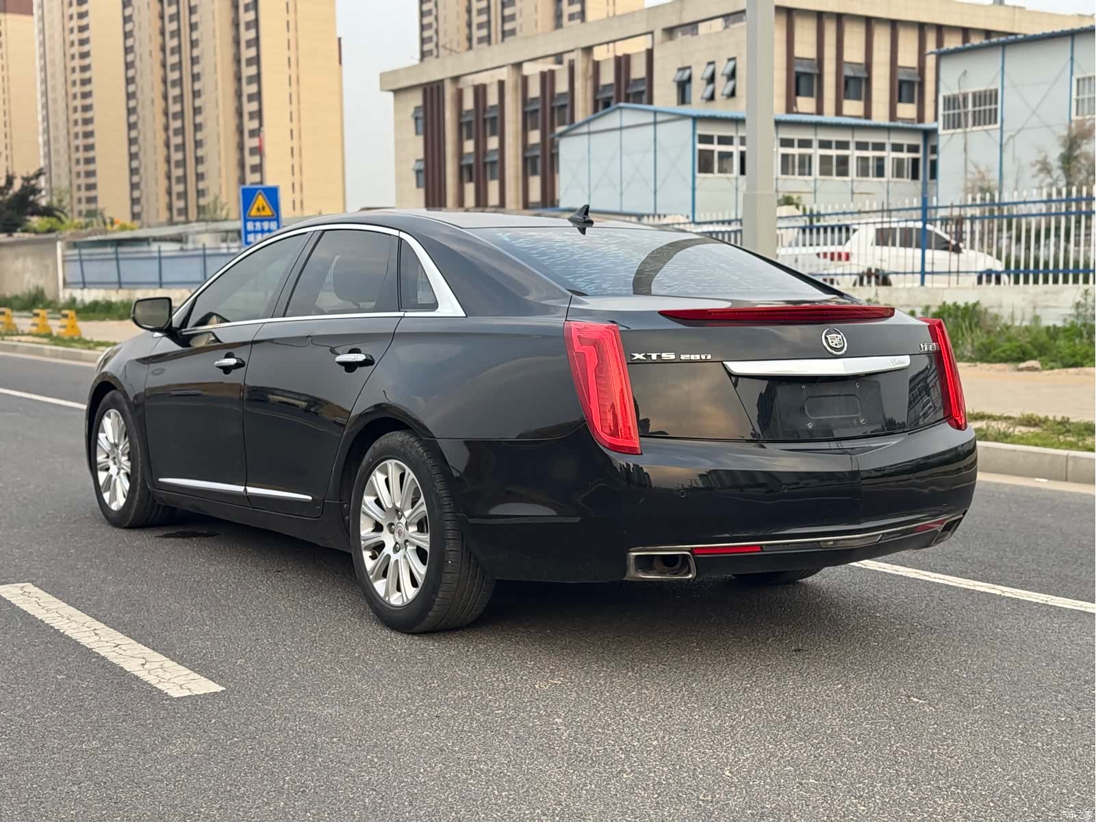 Cadillac XTS, 2015 7