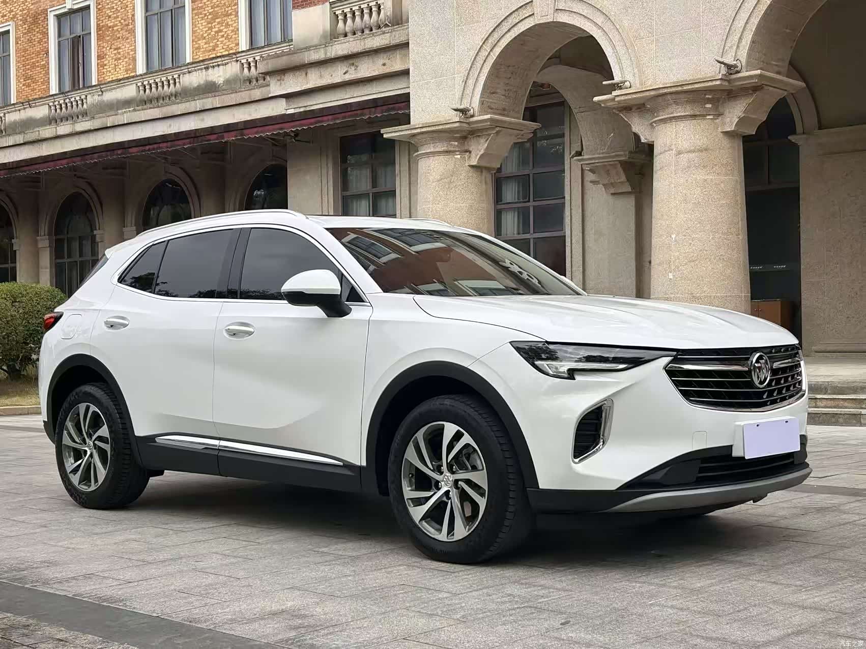 Buick Envision, 2021 3
