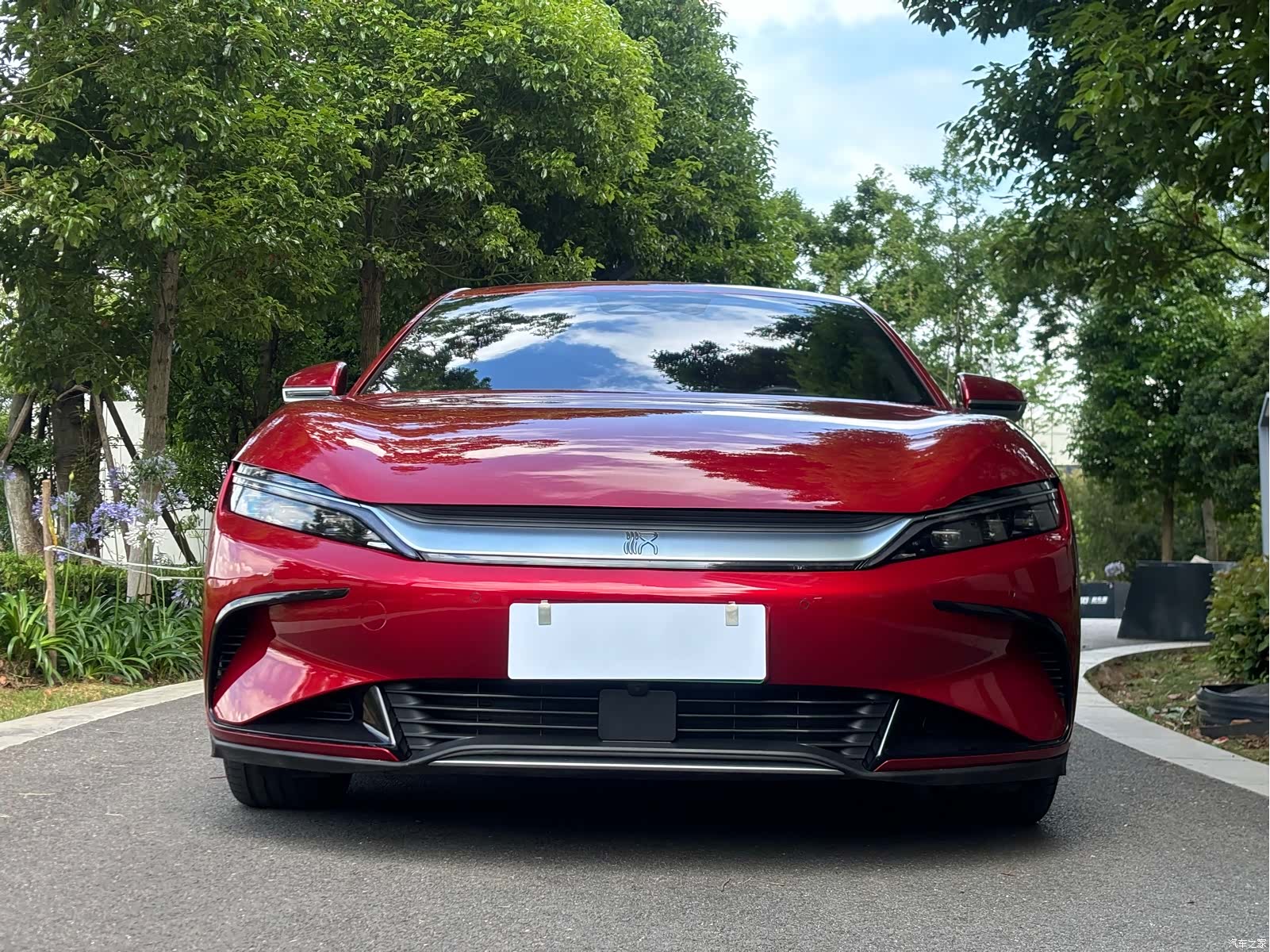 BYD Han, 2023 2