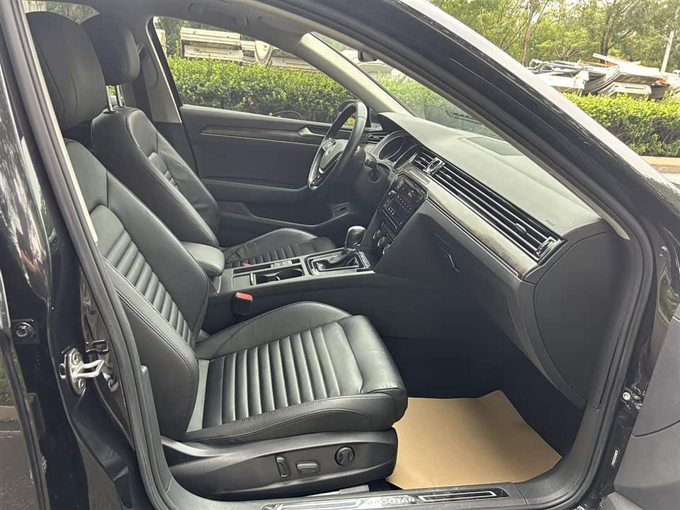 Volkswagen Magotan