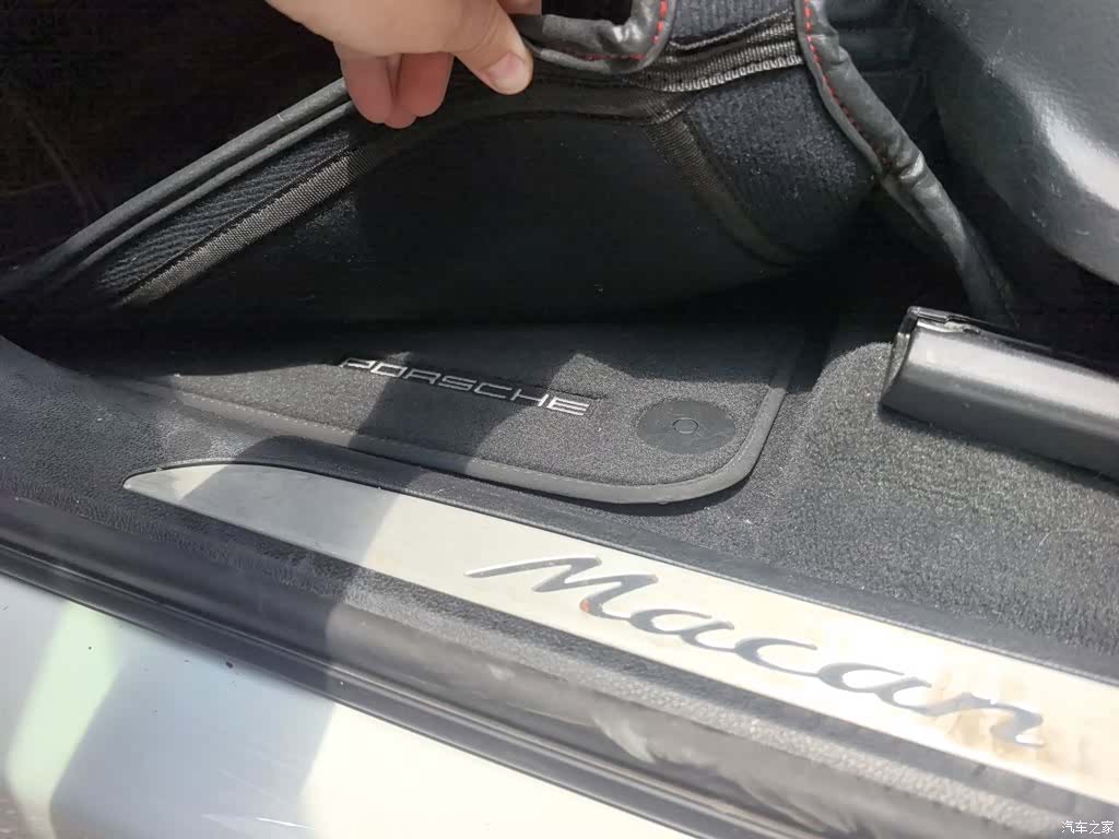 Porsche Macan, 2015 3
