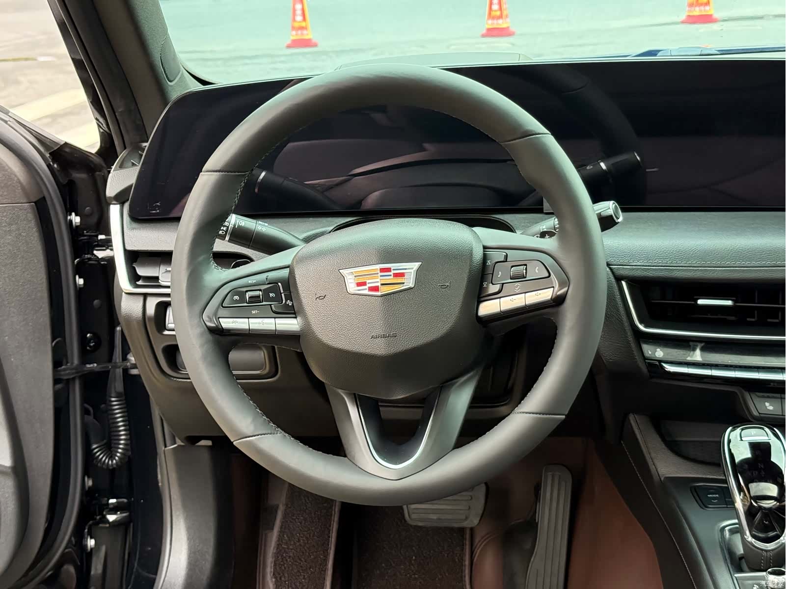 Cadillac CT5, 2024 30