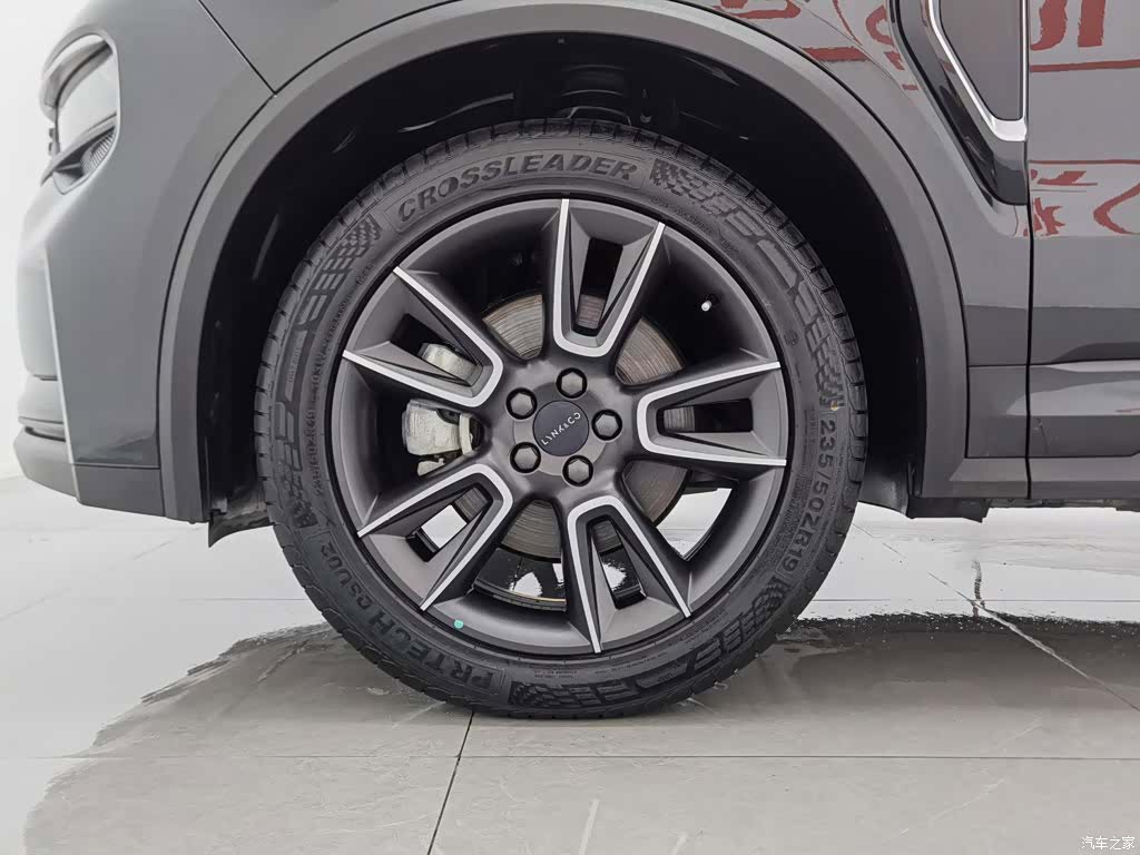 Lynk & Co 01, 2021 17