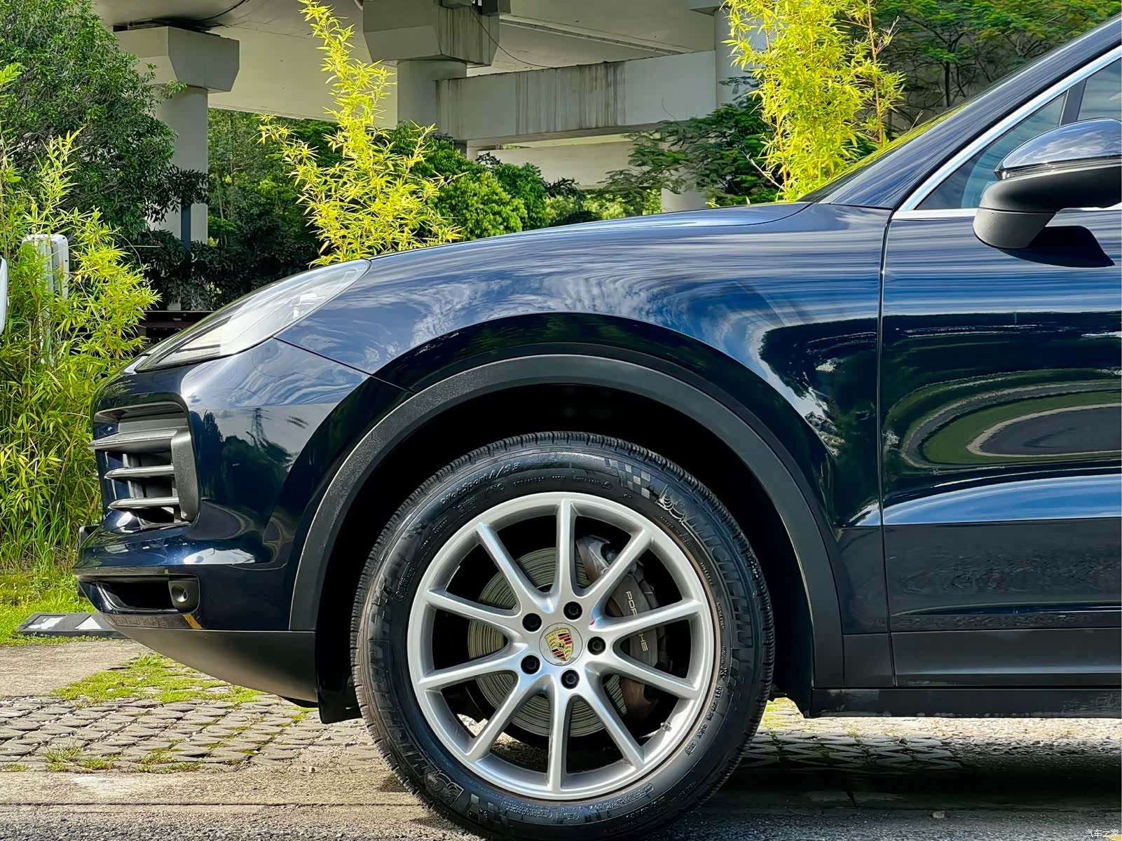 Porsche Cayenne, 2018 все фото