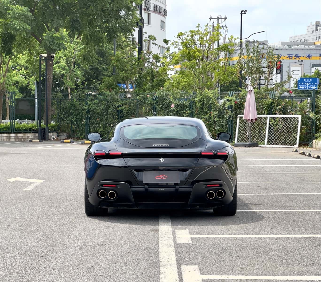 Ferrari Roma, 2021 4