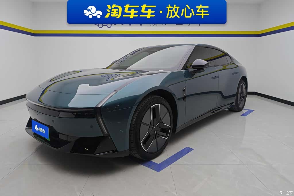 Xpeng P7