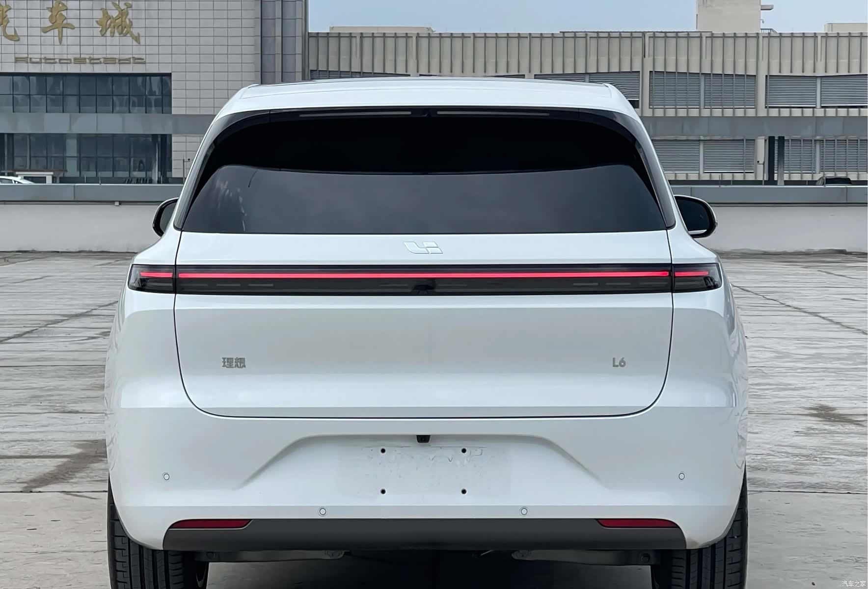 Li Auto L6, 2025 8