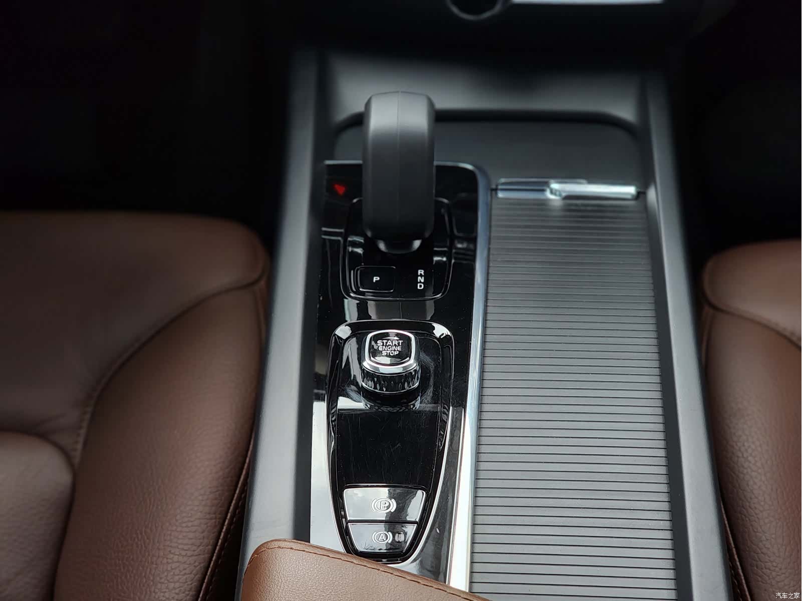 Volvo S60, 2023 16