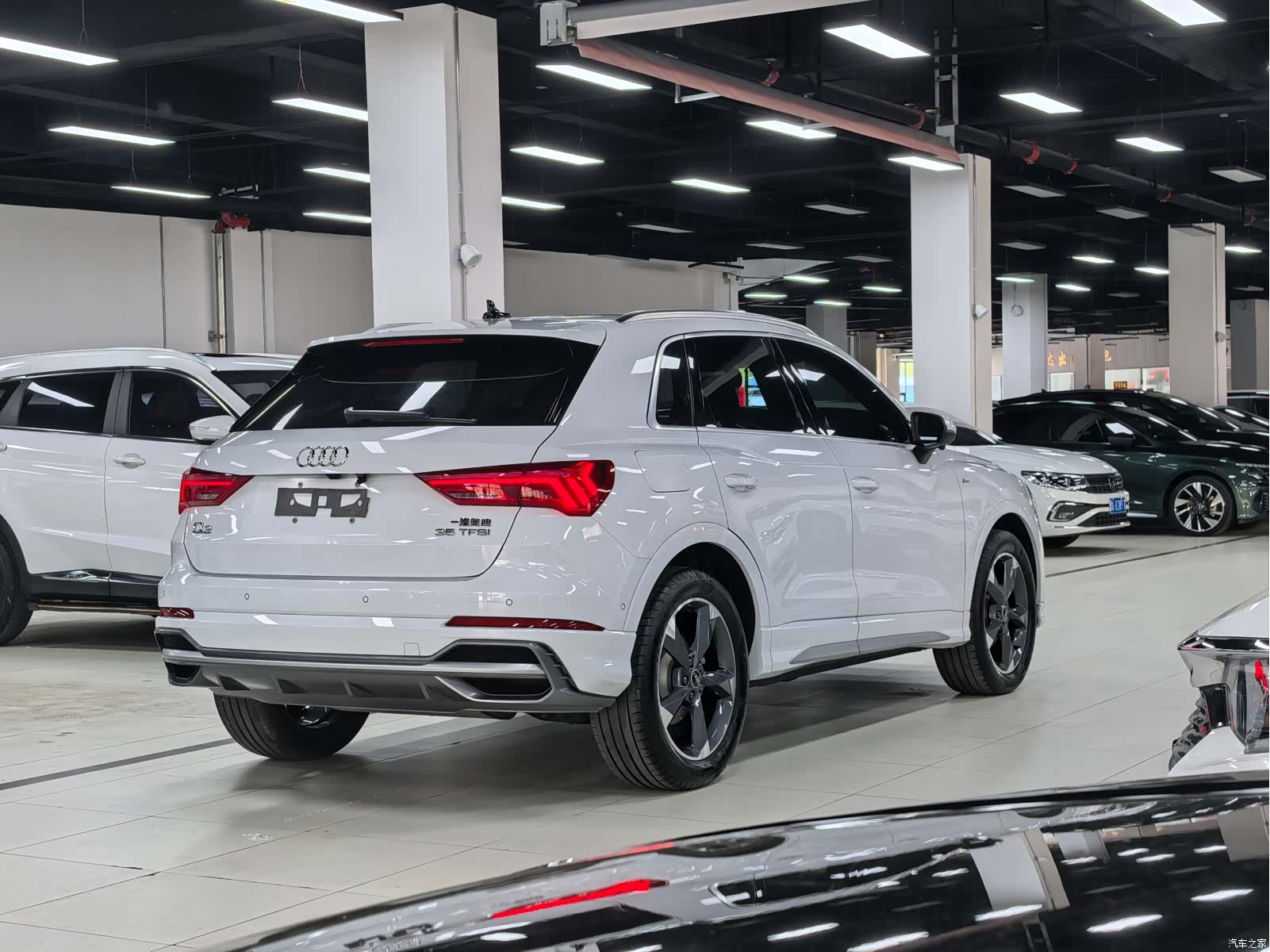 Audi Q3, 2023 26