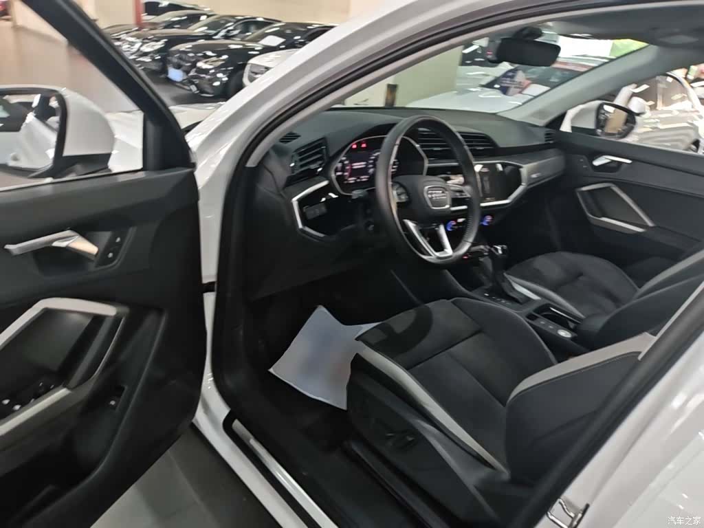 Audi Q3, 2020 16
