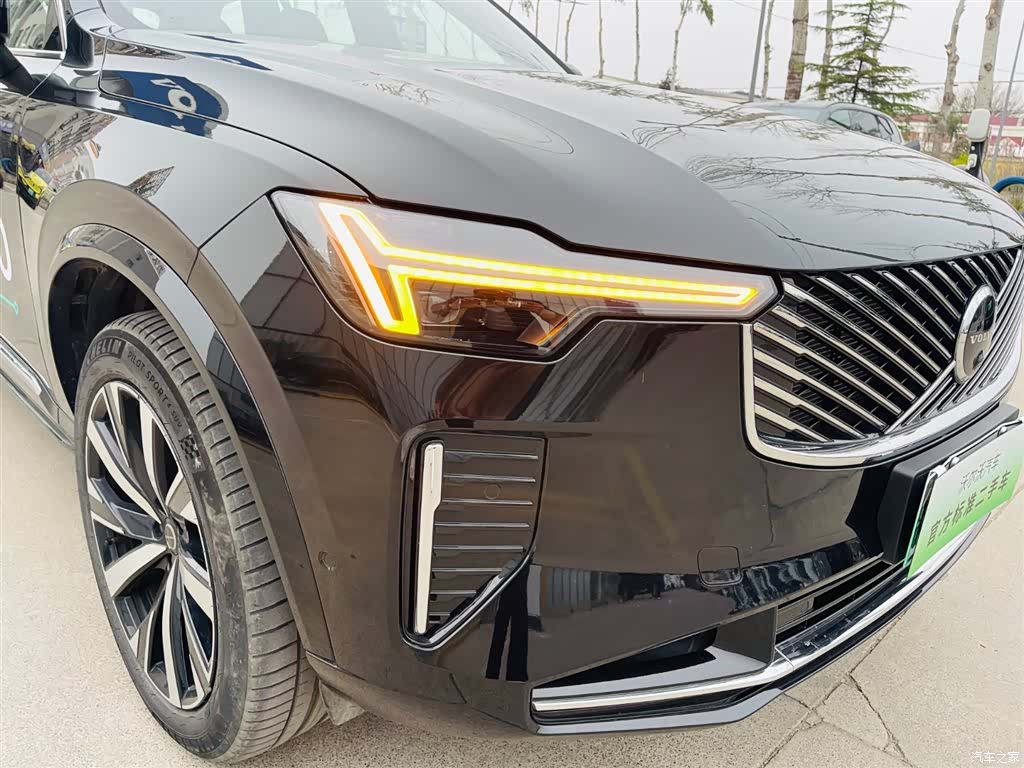 Volvo XC90, 2025 все фото