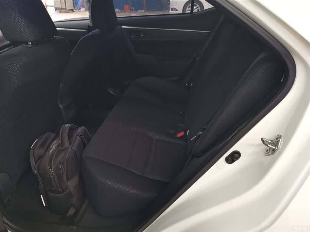 Toyota Corolla, 2018 17