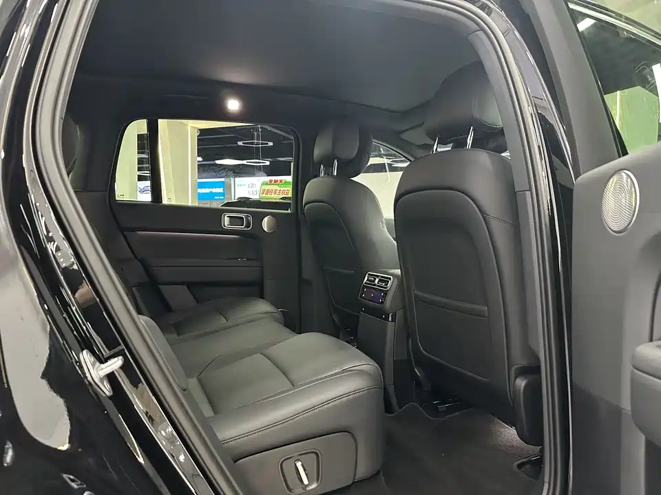 Li Auto Ideal L6