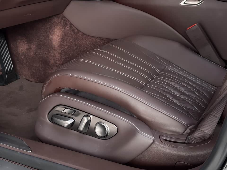 Lexus LS Lexus LS