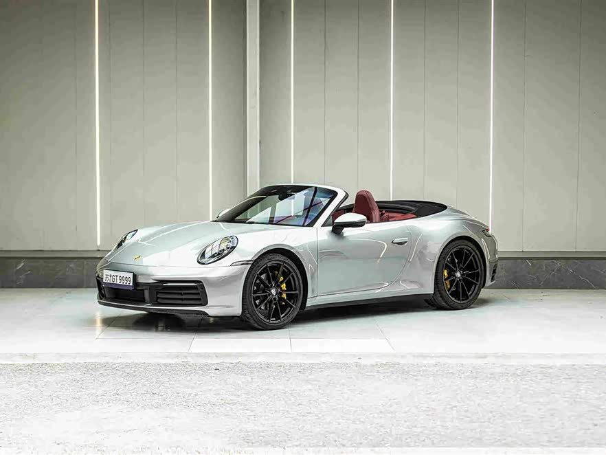 Porsche 911 2022 Carrera Cabriolet 3.0T