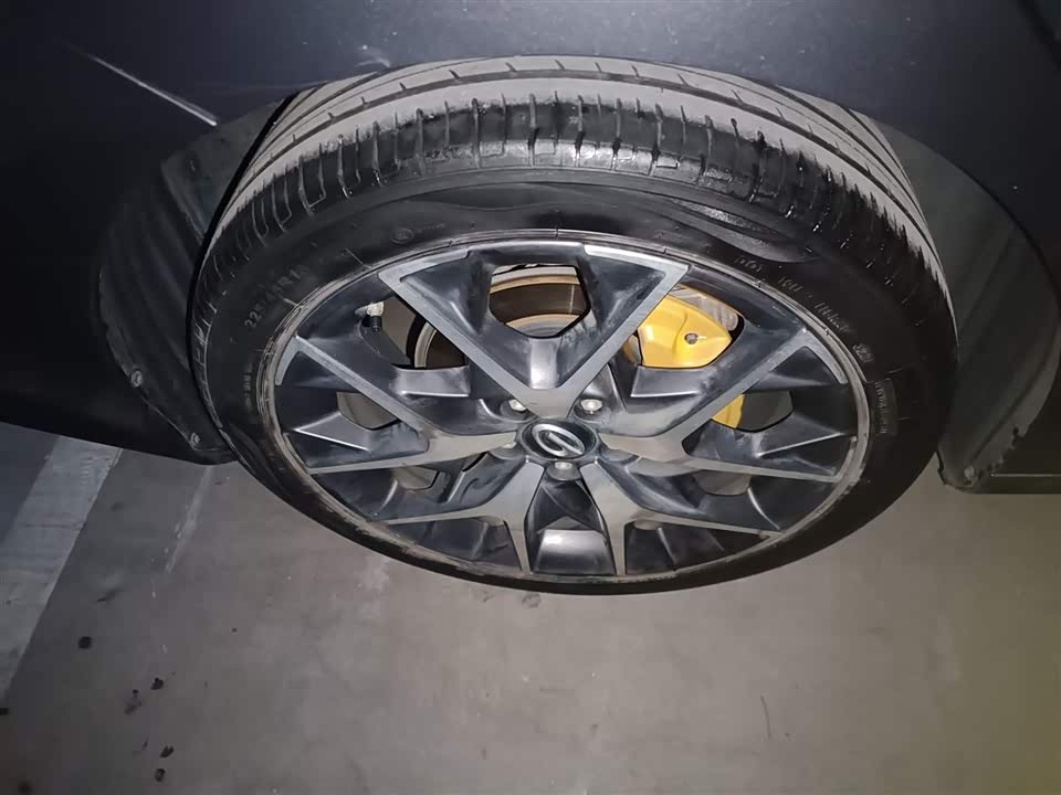 Trumpchi Shadow Leopard