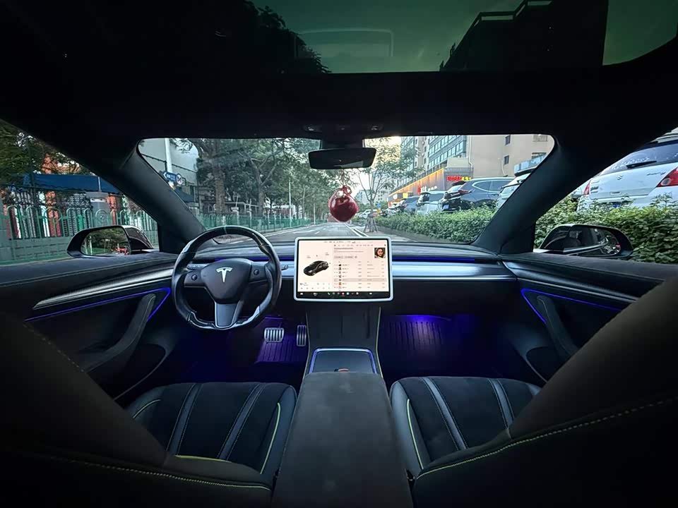 Tesla Model 3 Tesla Model 3