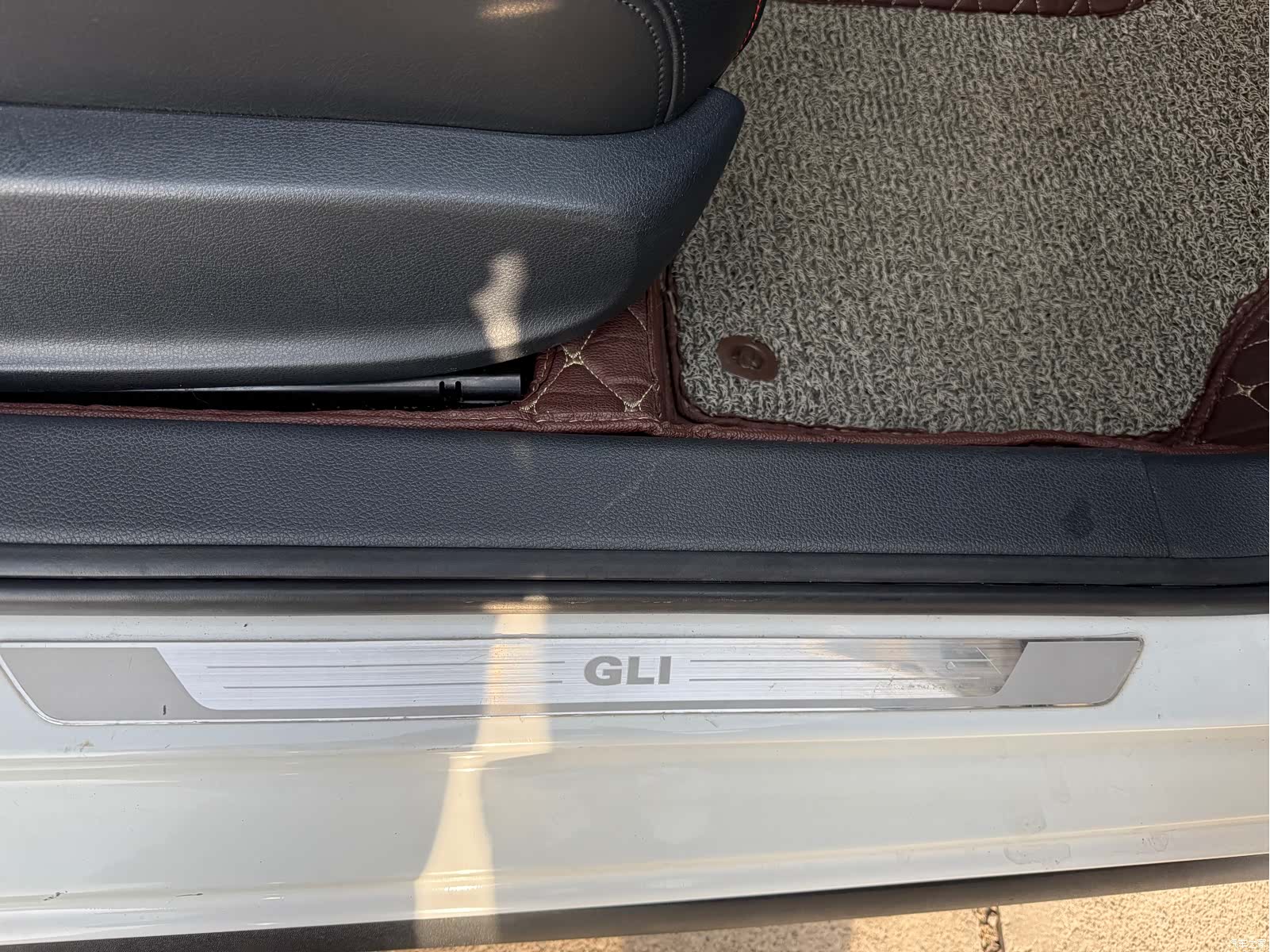 Volkswagen Sagitar, 2014 25