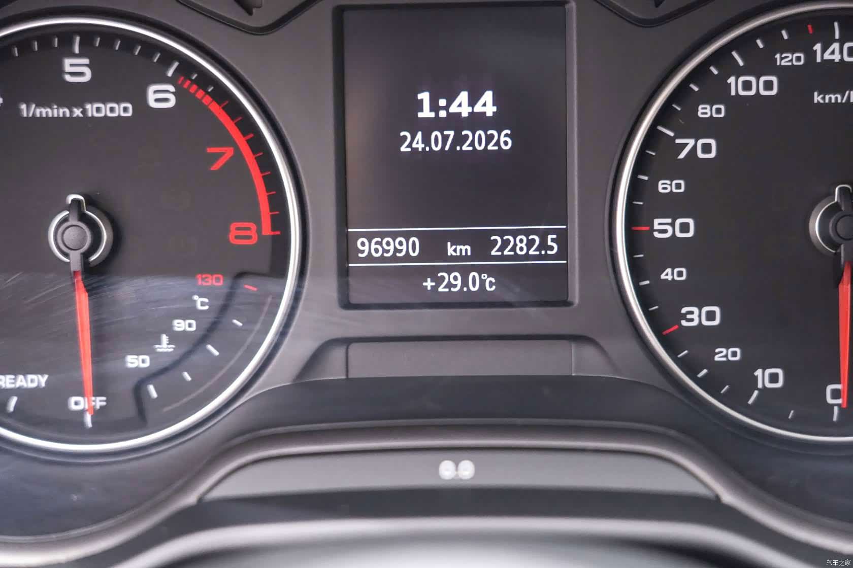 Audi Q2L, 2019 12