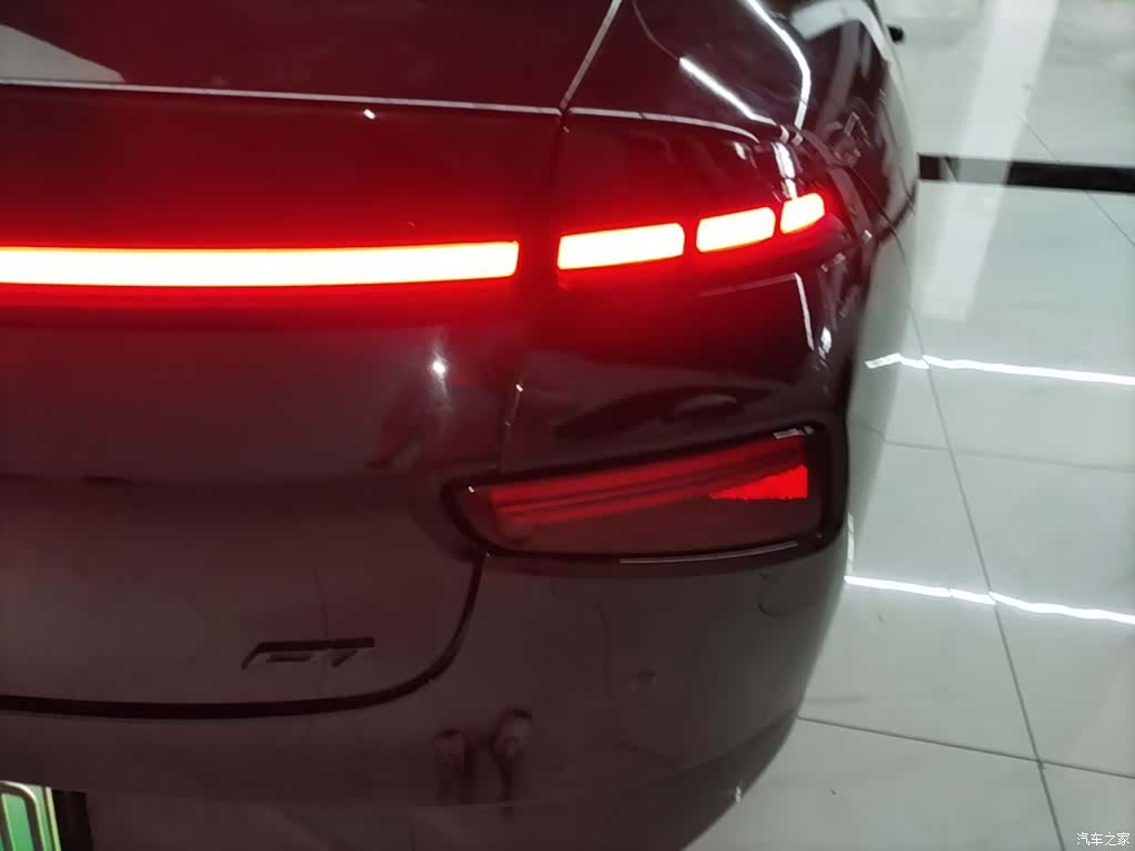 Xpeng P7, 2023 8