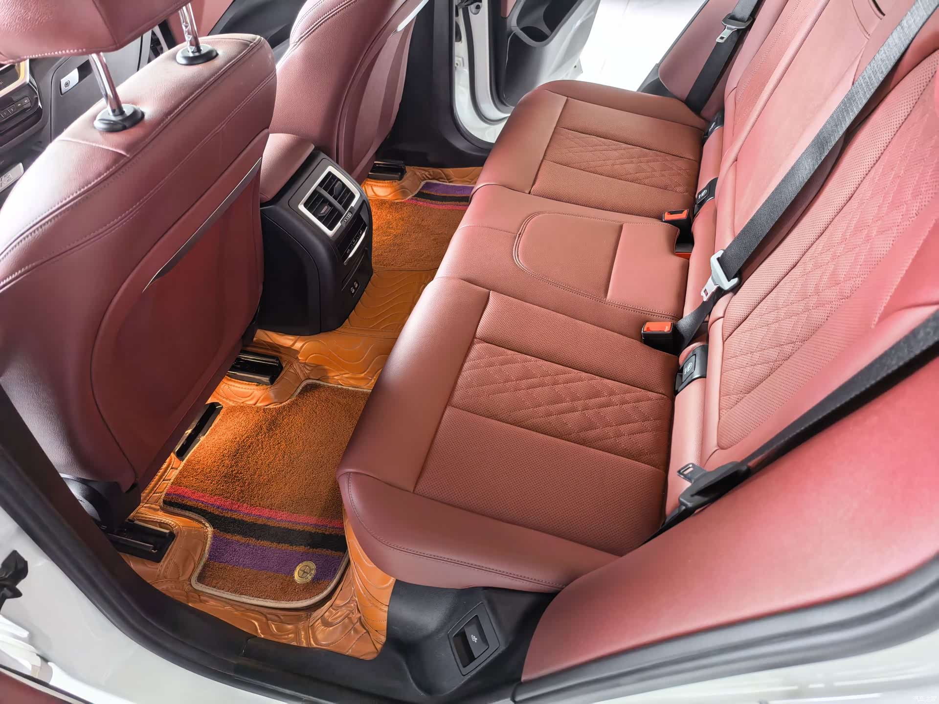 BMW iX3, 2023 6