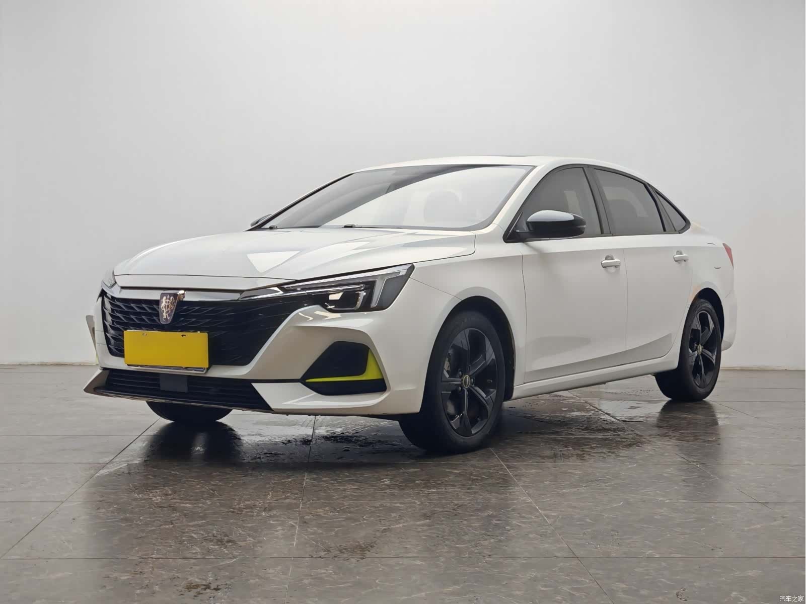 Roewe i6
