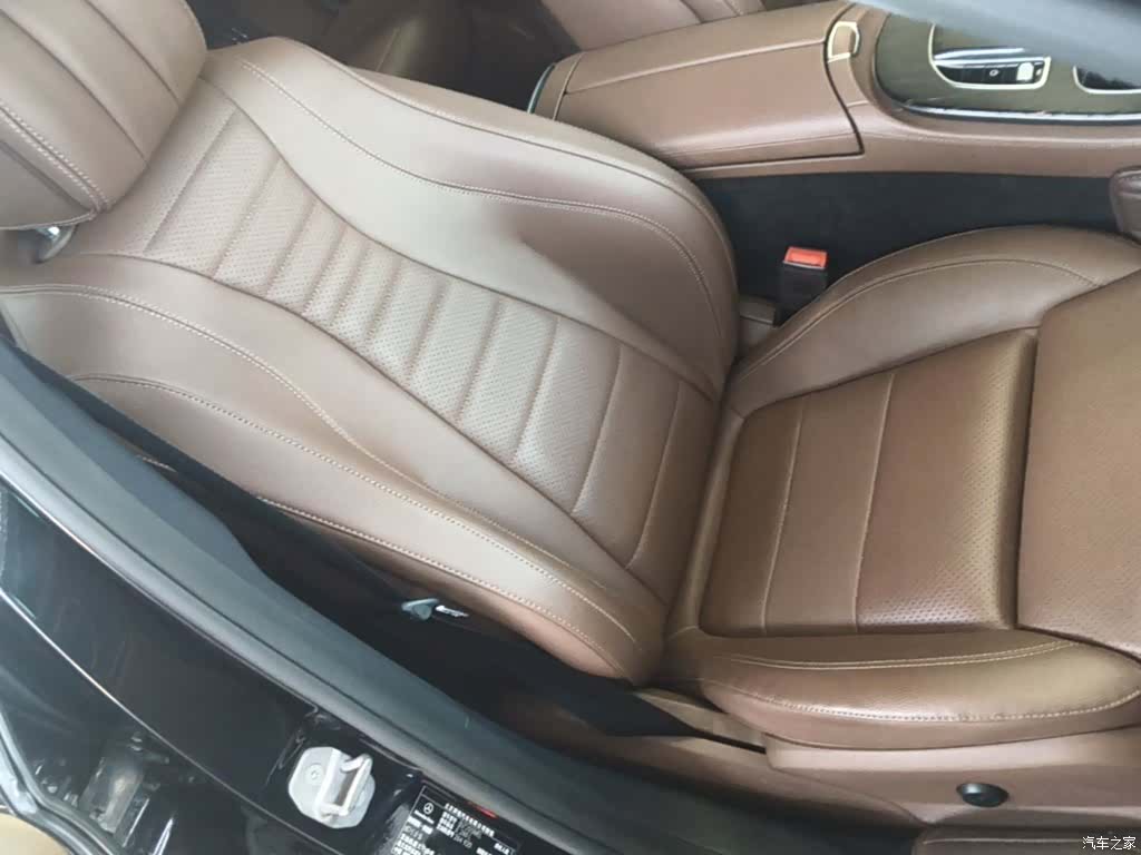 Mercedes-Benz E-Class, 2021 25