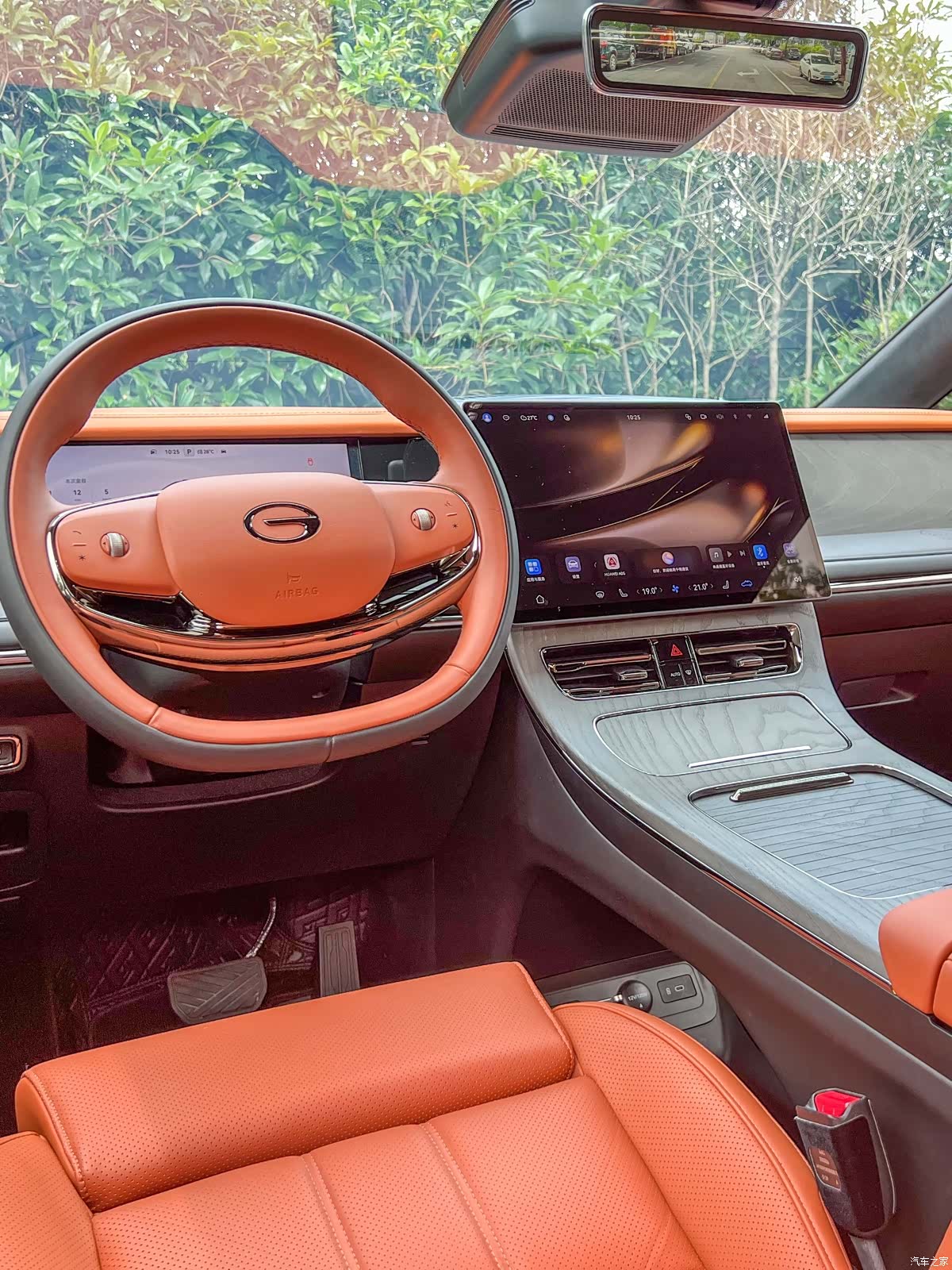 Trumpchi M8, 2025 10