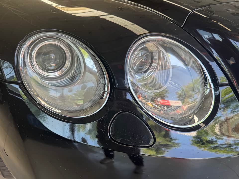 Bentley Flying Bentley Flying