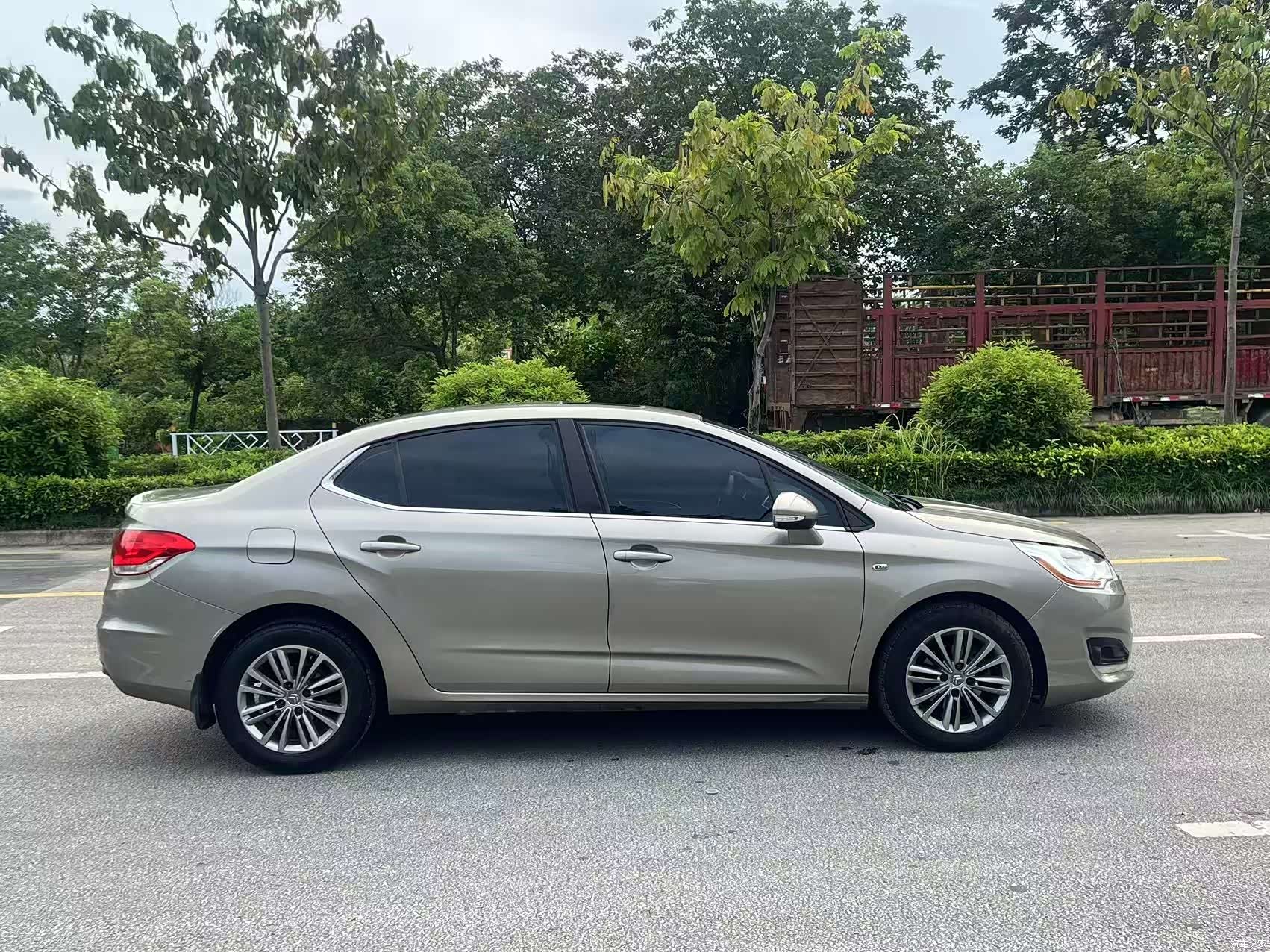 Citroen C4, 2015 8